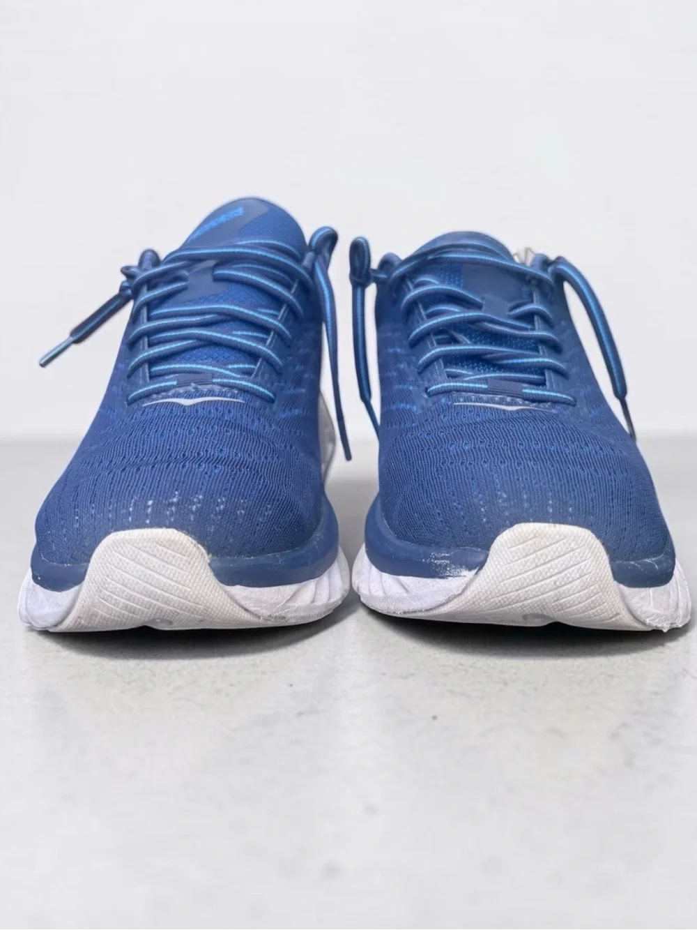 HOKA Men's Arahi 4 Navy Running Shoes